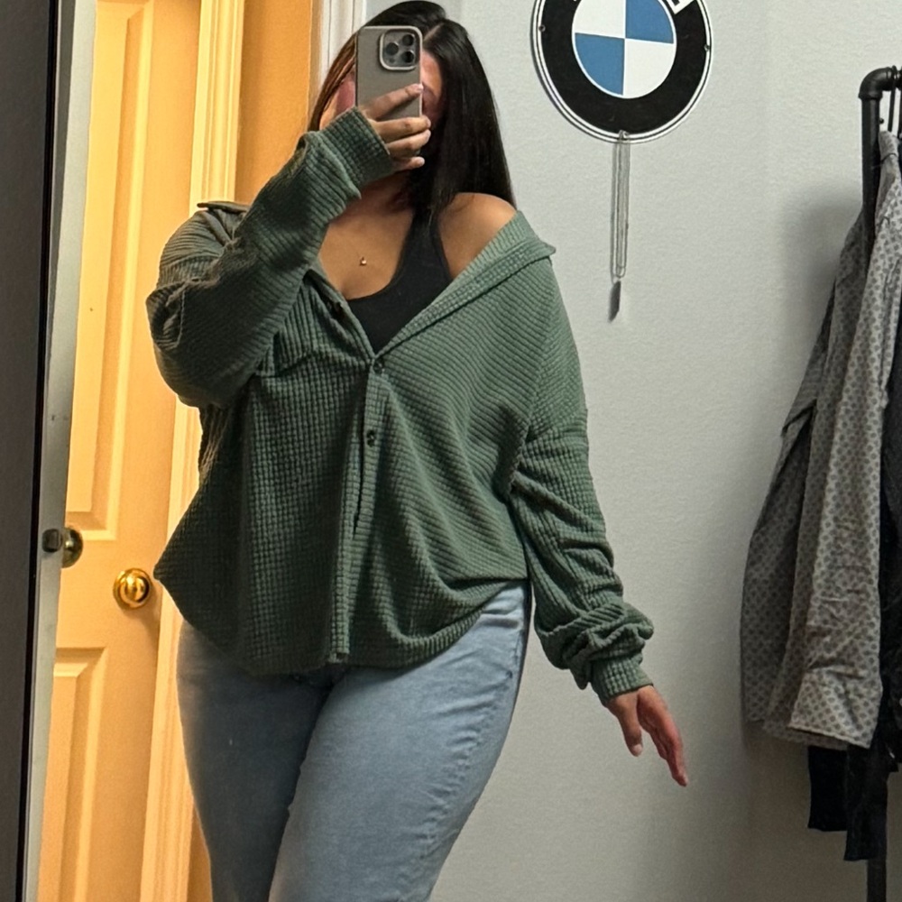 SHEIN Green Button-Down Shirt